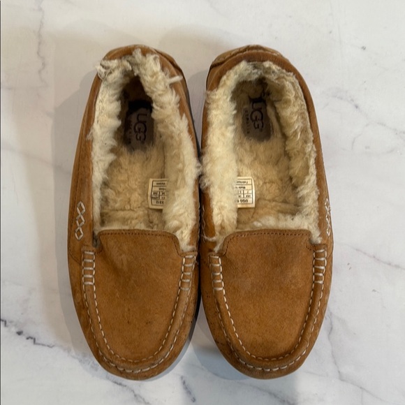 UGG Tan Suede Slippers - Picture 4 of 4